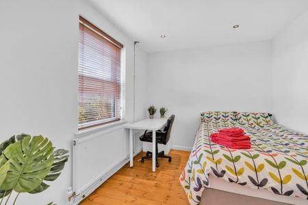 4 bedroom house to rent - Photo 4