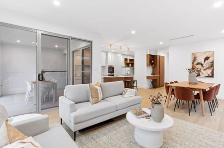 Brand New Spacious Four Bedroom House - Photo 3