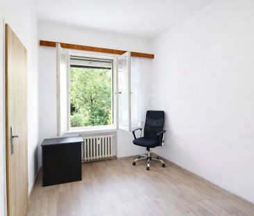 Byt 1+1 k pronájmu, Zlín, ulice Kvítková - Fotografie 4