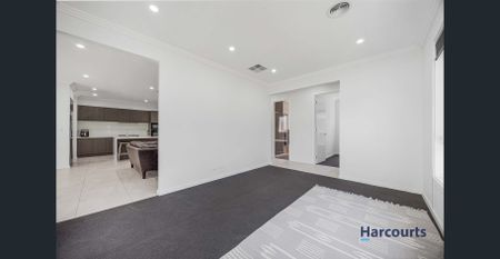 Beautiful Family Home in Prime Location - Photo 5