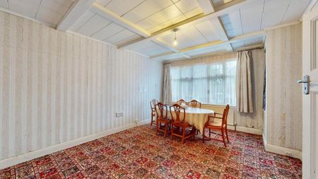 3 bedroom semi-detached house to rent - Photo 3