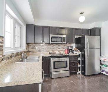 For Lease - 401 Rossland Road, Ajax, Ontario - Photo 6