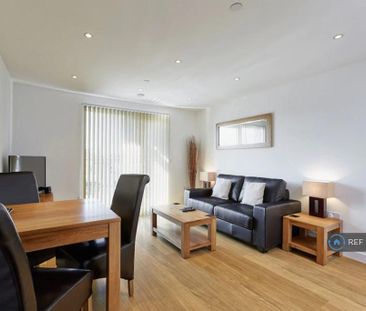 1 bedroom flat to rent - Photo 5