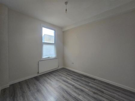 4 bedroom house to rent - Photo 4
