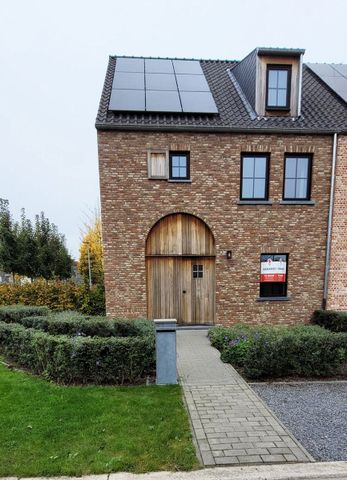 Energiezuinige nieuwbouwwoning met 5 slaapkamer en prachtige tuin in een rustige, doodlopende straat - Photo 2