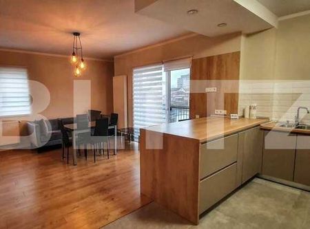 Apartament tip penthouse, 100 mp, garaj, zona strazii Aurel Vlaicu - Photo 5