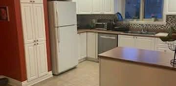 Grand 5 1/2 à Anjou (Haut d’un duplex détaché, secteur de choix) - Photo 2