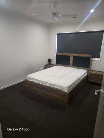 Clyde North - Photo 2