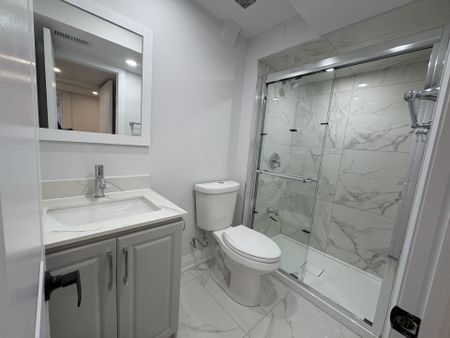 For Lease - 5517 Meadowcrest Avenue Unit# Basement, Mississauga, Ontario - Photo 3