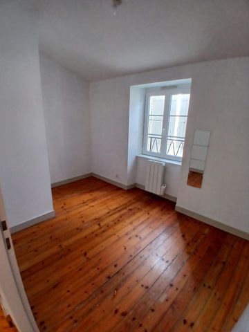 Location Maison 4 pièces 75m² DOMPIERRE SUR MER 17139 - Photo 3