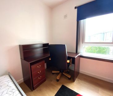 3 Bed Flat, Froghall Place, AB24 - Photo 3