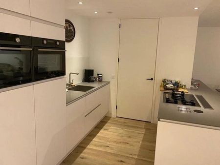 Te huur: Appartement Postjeskade in Amsterdam - Photo 2