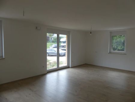 2 Zimmer Wohnung in Roßtal! Neubau! Fertigstellung Herbst 2024! Nur noch 1 Wohnung vermietbar! - Photo 4