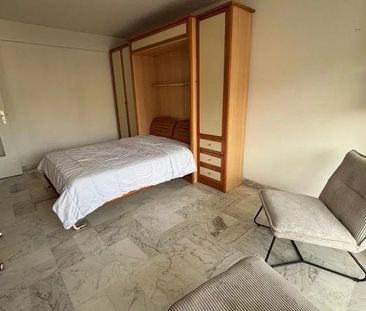 Location Appartement 1 pièce 26m² LE CANNET 06110 - Photo 2