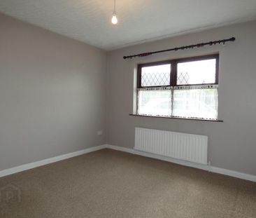 1 Bush Crescent, Bushmils, Bushmills, BT57 8AJ - Photo 4