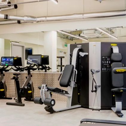 Platinum Skyline Studio - Photo 3