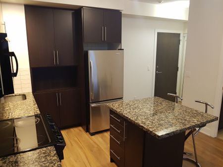 For Lease - 28 Linden Street Unit# 3009, Toronto, Ontario - Photo 2