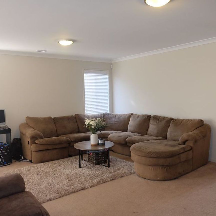 SPACIOUS FAMILY LIVING - Photo 1