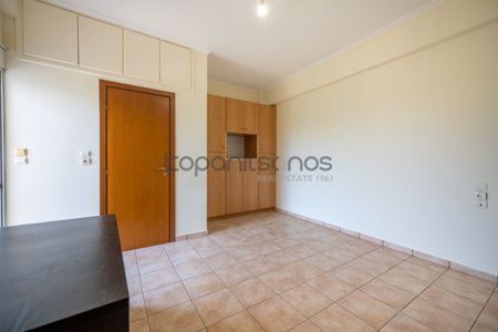 Studio/Γκαρσονιέρα για ενοικίαση Προάστιο (Πάτρα) - Photo 4