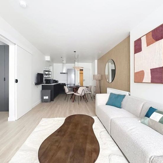 Appartement te huur - Photo 1