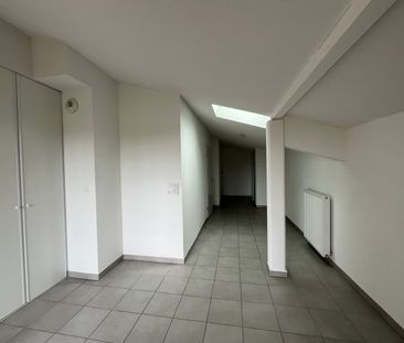 Location Appartement 2 pièces 37m² ROQUES 31120 - Photo 3