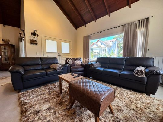 Casa em Condomínio com 3 quartos e 178m² para alugar em Quinta Da Serra, Canela. - Photo 1