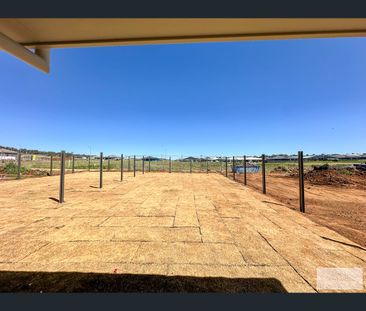 1/40 Idyllic Street, Moore Creek, NSW 2340 - Photo 2