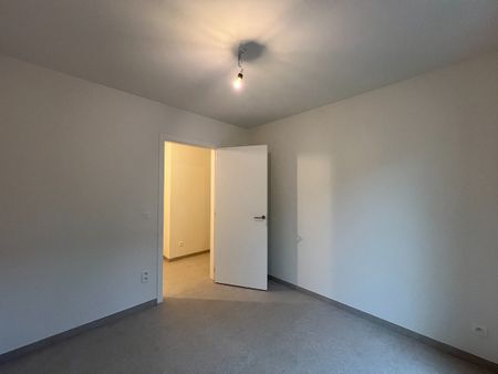 Luxe gelijkvloers nieuwbouwappartement met 2 slaapkamers - Photo 4