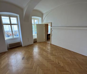 UNBEFRISTETE, GEPFLEGTE 2-ZIMMER-WOHNUNG MIT GEMEINSCHAFTSTERRASSE ... - Photo 4