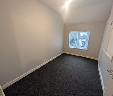 3 Carson Street, Larne, BT40 1SF - Photo 1