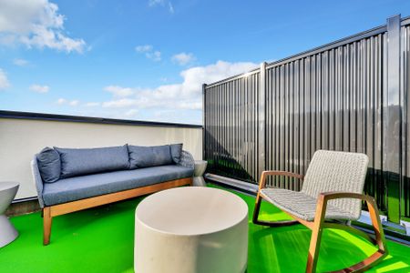 For Lease - 39 Danforth Road Unit# 330, Toronto, Ontario - Photo 4