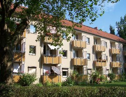 Barrierearme 1-Raumwohnung mit Balkon & Blick ins Grüne - Photo 1