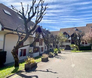 Location Appartement 2 pièces 50m² ANNECY LE VIEUX 74940 - Photo 3