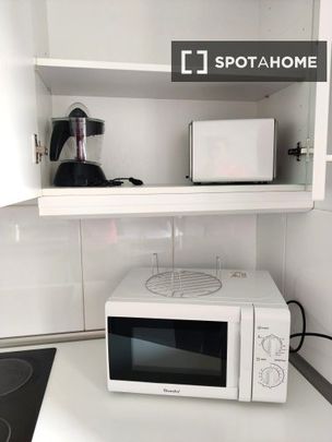 madrid, Community of Madrid 28020 - Photo 1