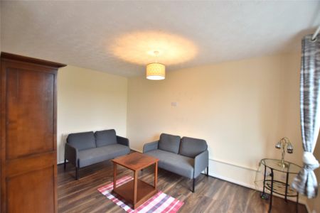 Benwell Village Mews, Benwell, Newcastle Upon Tyne, NE15 - Photo 2