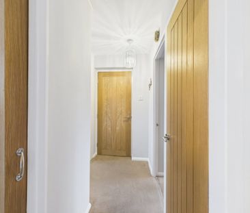 Chiltern Court, Windsor, Berks,SL4 - Photo 6