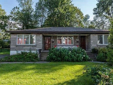 Nouveauté sur le marché Maison de plain-pied à louer - Montréal (Pierrefonds-Roxboro) (Roxboro) - Photo 2