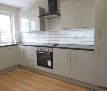 Stratford Road, Shirley, SOLIHULL - Photo 5