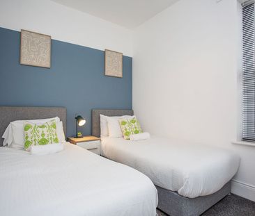 John Street - Photo 4