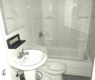 312 Scarth St, Regina - Photo 2