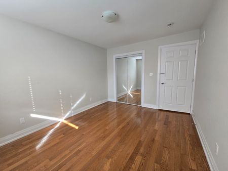 For Lease - 66 Portsdown Road Unit# Main, Toronto, Ontario - Photo 4