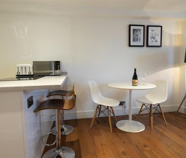 1 bedroom apartment to rent - Photo 4