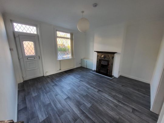 2 Bed Terraced House, Wood Lane, LS26 - Photo 1