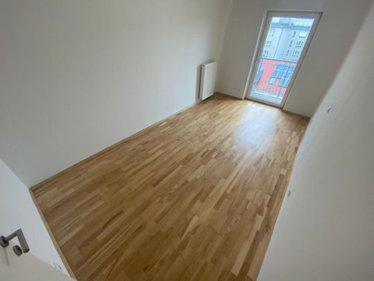 Komfortable 2-Zimmer-Wohnung mit Loggia | ruhiger Innenhof | Nähe Hauptbahnhof - Photo 1