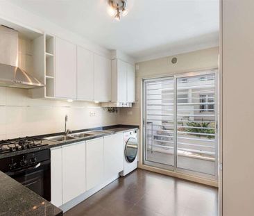 Apartamento T3 Duplex para arrendamento sem móveis no Alto de Santa... - Photo 1