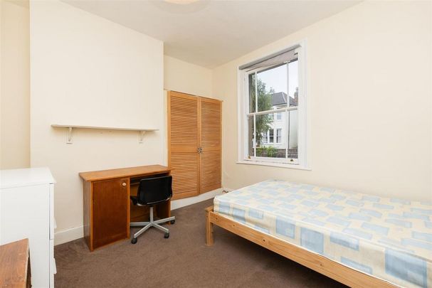5 bedroom terraced house to rent - Photo 1
