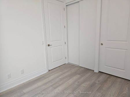 For Lease - 36 ELM Drive Unit# 3703, Mississauga, Ontario - Photo 4