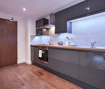 Studio to rent - Photo 2