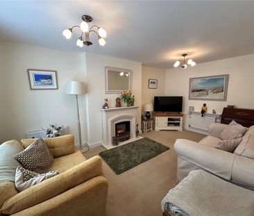 3 bedroom semi-detached house to rent - Photo 2