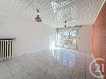 Location Appartement 3 pièces 64m² TROYES 10000 - Photo 2